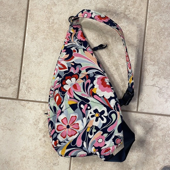 NWOT Vera Bradley swing pack - Picture 7 of 10